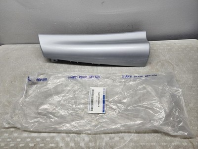 NOS 1999-2004 Ford SVT lightning RH Rear Bed Ground Effect Side Skirt 99-04 SVT