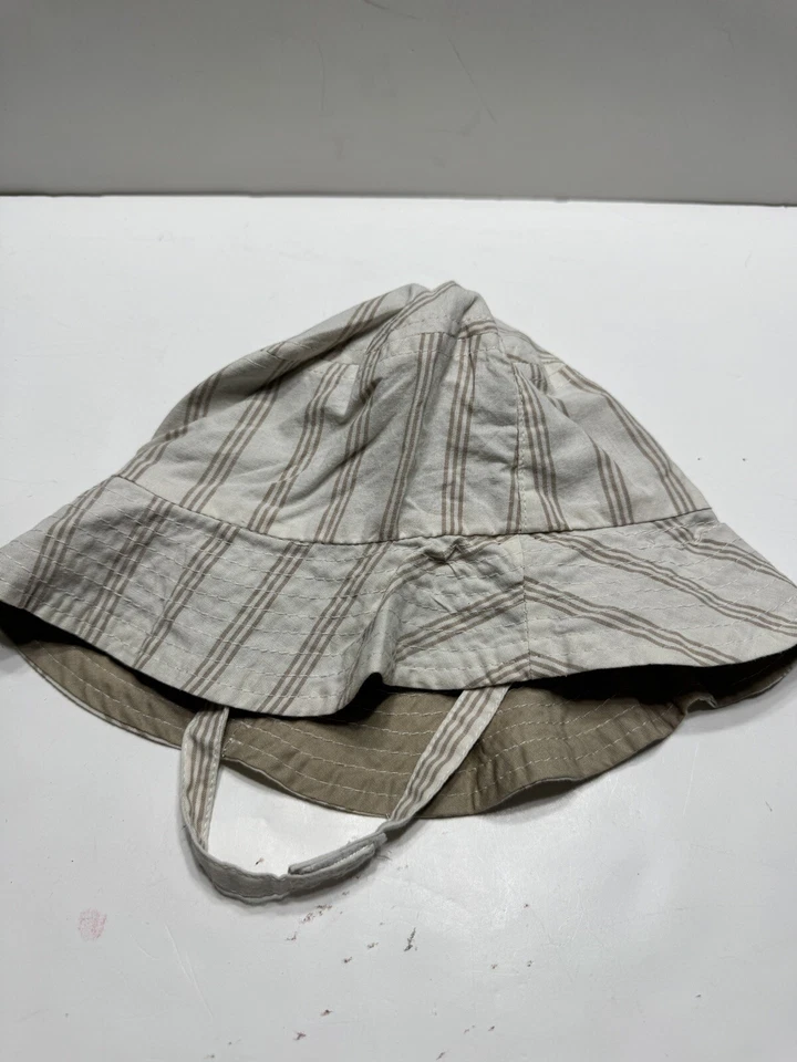 Sombrero para el sol Carter’s Toddler 24 meses rayas crema y beige Foto 3 de 4