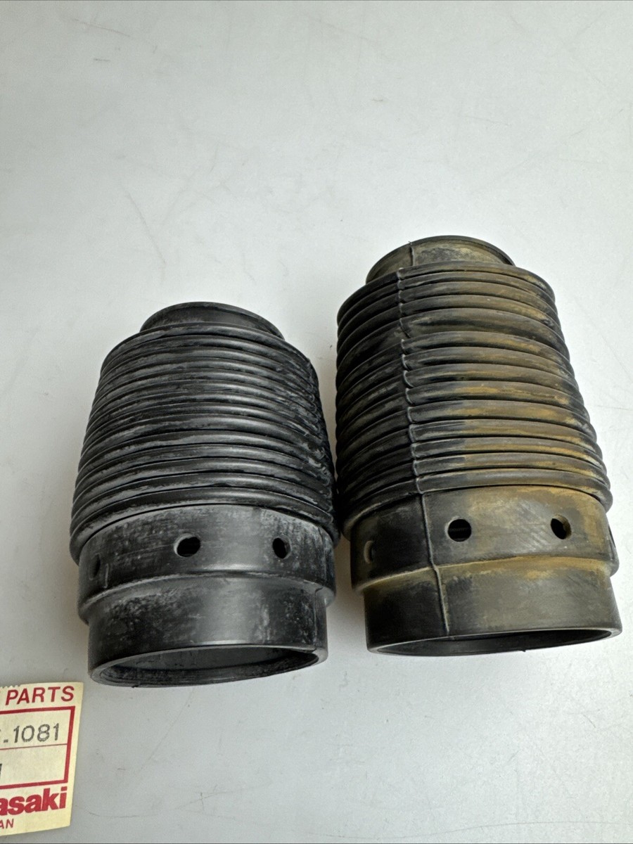 2x Kawasaki KX125 250 Stiefel Schlauch Gabel BOOT Fork 49006