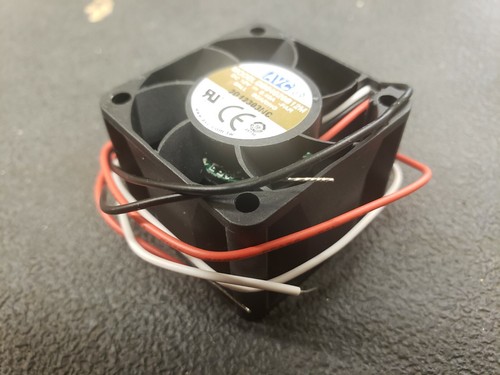 AVC - DB04028B12M - Server - Square Fan DC 12V 0.45A, 40x40x28mm - Picture 3 of 4