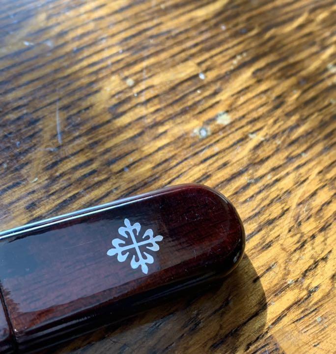 PATEK PHILIPPE USB Flash Drive 8 GB Calatrava Cross Logo Wood 