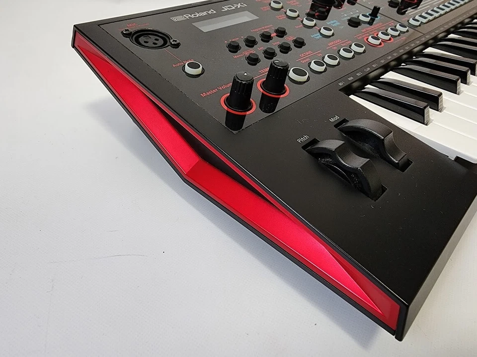 Roland JD-XI Synthesizer Analog Keyboard Black keyboard Music Instruments - Image 2 of 4