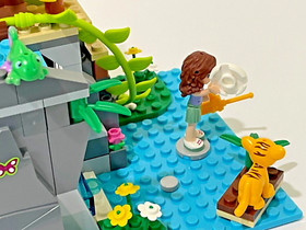 Retired ©2014 LEGO 41033 Friends Jungle Falls Rescue 100% Complete + Extras
