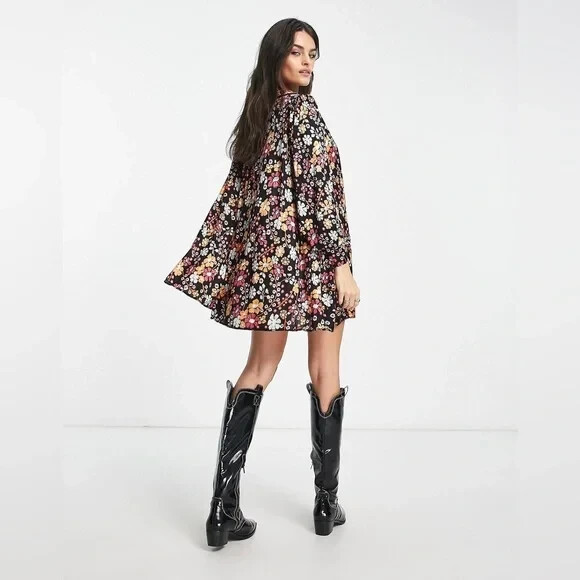Free People Daisy Jane Long Sleeve Mini Dress Tunic Black Floral Size Small  NWOT