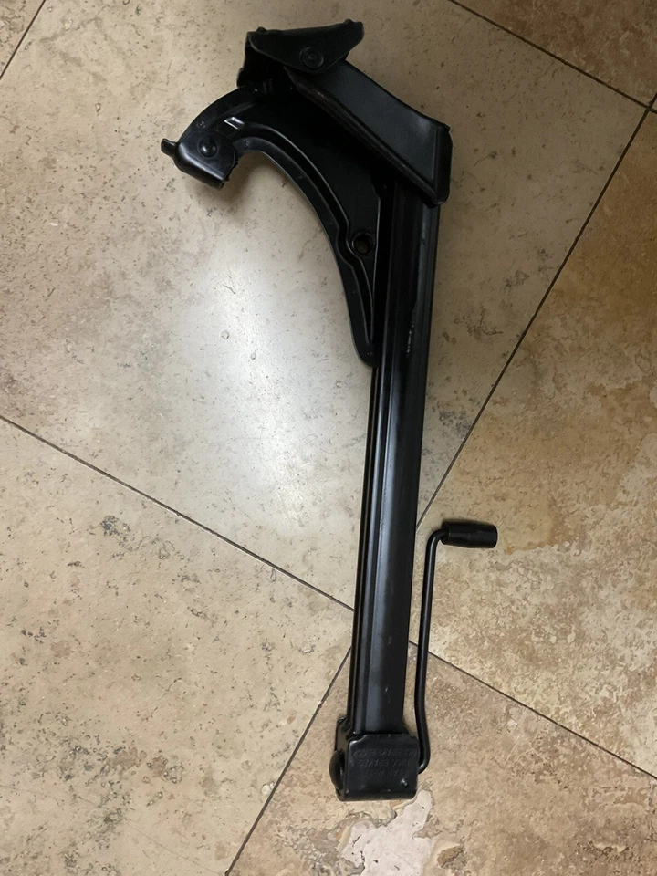 1985 - 1996 宝马 5 意甲 E 34 540I 525I 535I 轮胎千斤顶,OEM — 第 2/4 张图片