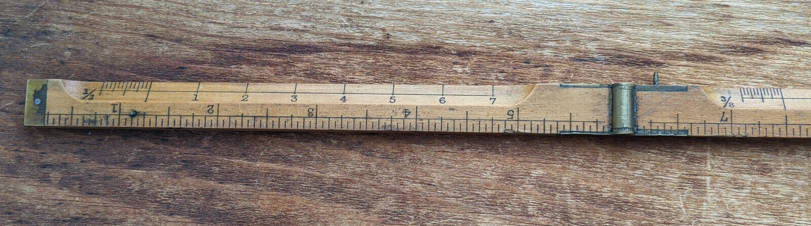 Foto 10 di 14