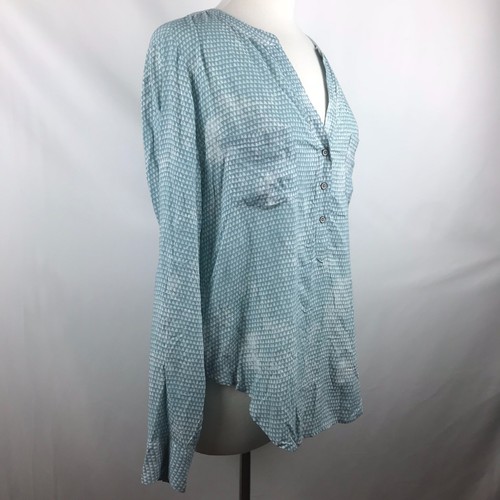 Lou & Grey LOFT Long Sleeve Popover Blouse Blue Green White Triangle Print Small - Picture 3 of 10