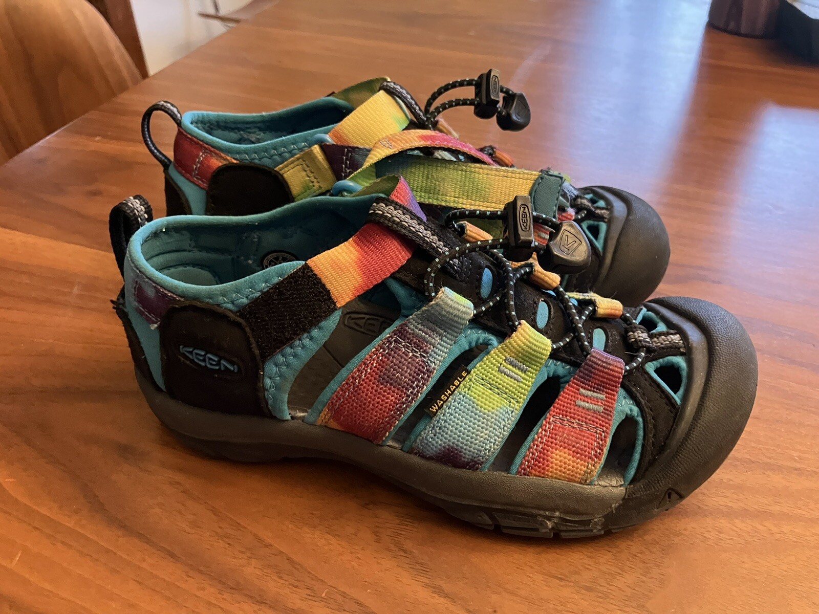 Scarpe KEEN H2 Newport tinta unita arcobaleno taglia US 2 EU 32 UK 1