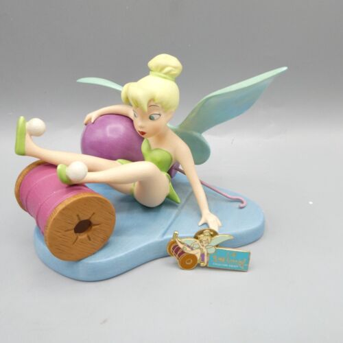 Figura Disney 1214731 Campanilla Peter Pan Pequeño Encantador En Caja Con Insignia - Imagen 2 de 9