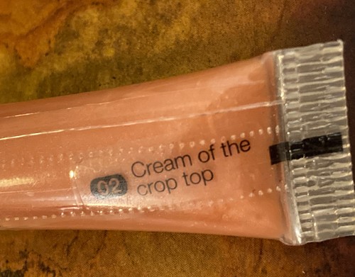 Sephora Colorful Lip Gloss Balm #02 Cream Crop Top High End Pro Stocking Stuffer - Picture 3 of 4