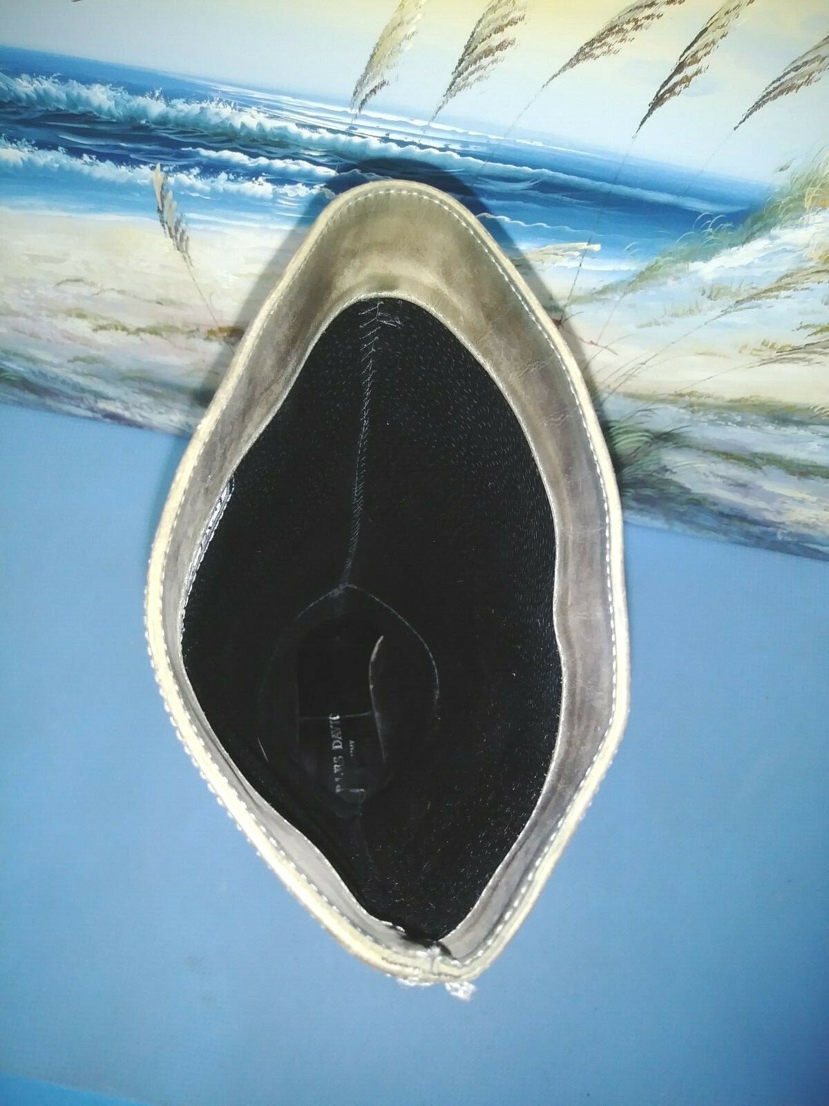 Picture 9 of 10