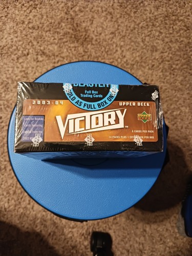 2003-04 Oberdeck Victory Einzelhandel Basketballbox (14 Packungen) James RC möglich - Bild 2 von 5