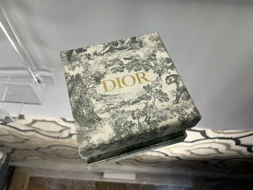 dior earrings authentic Lions Gold Diamonds Sold Out Collectible Dangle - Picture 9 of 11