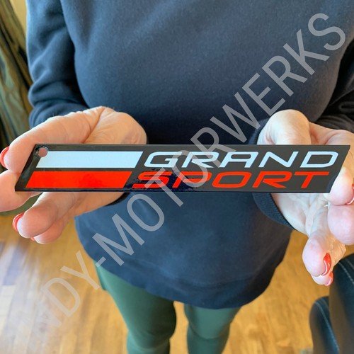C7 CORVETTE GRAND SPORT EMBLEMA DE METAL METAL EMBLEMA ARTE 17-19 TALLA: 7,5"" x 2,5"" GS - Imagen 2 de 8