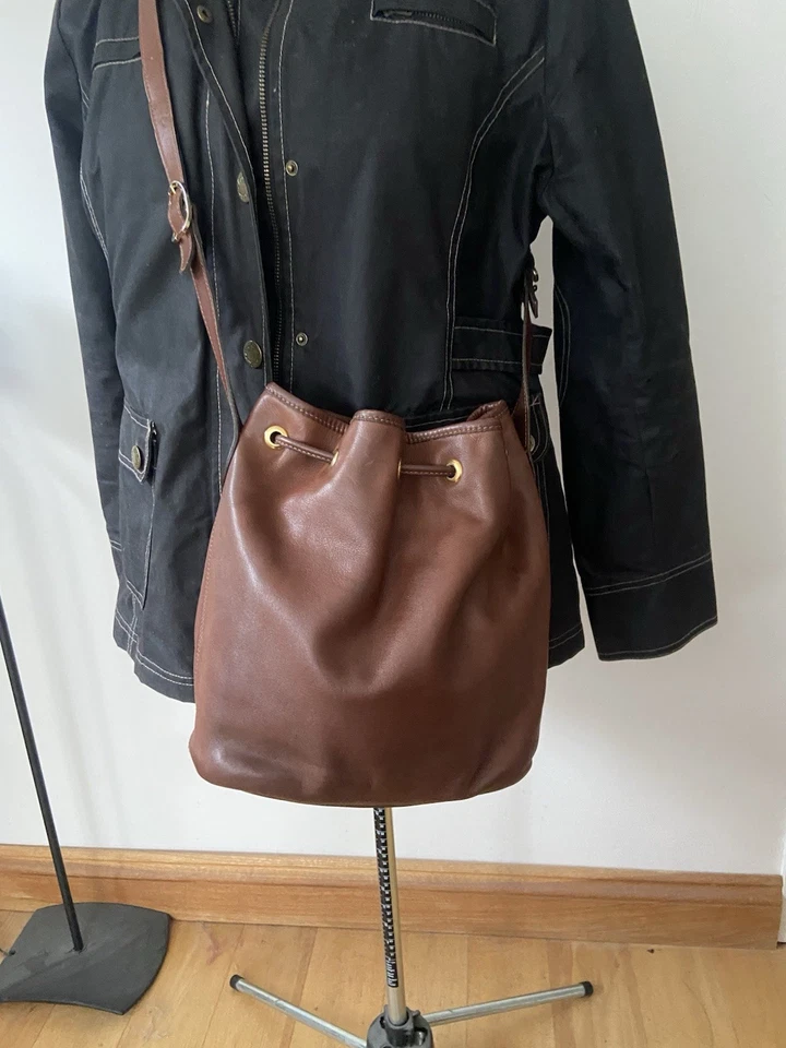 Longchamp Soft Mid Brown Drawstring Bucket Bag. - Image 2 of 4