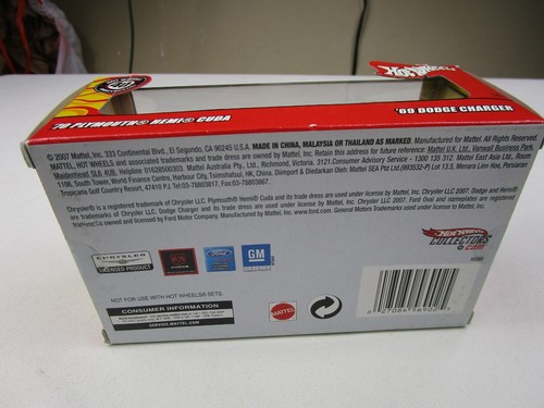 Hot Wheels 40th Anniversary Motown Metal '70 Plymouth Hemi Coda '69 Dodge Charge - Foto 5 di 6