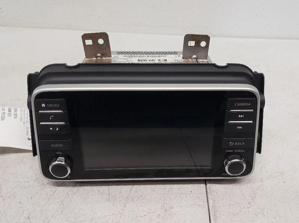 2020-2021 Nissan Versa Radio Stereo Receiver 7" Touch Screen w/o Navigation OEM