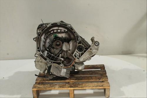 55487148 boite a vitesse pour OPEL CORSA E SELECTIVE 1982 10054923008851 - Foto 1 di 10