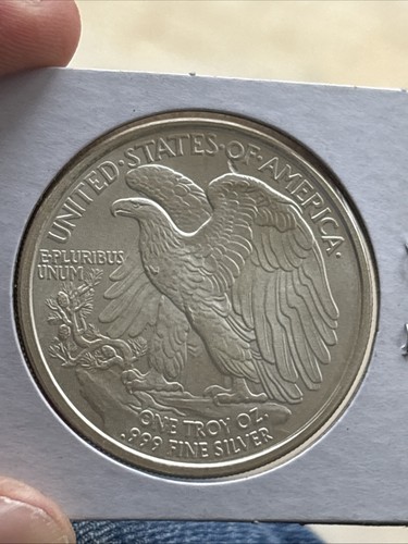 Plata fina .999 de 1 oz - diseño Walking Liberty - Imagen 7 de 10