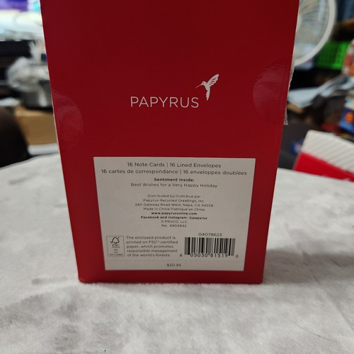 Seasons Greetings Boxed Christmas Cards w Envelopes Opened Qty 8 - Picture 5 of 5