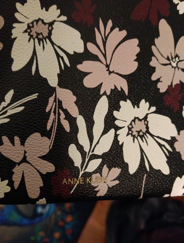Anne Klein Women’s Brown, Floral Cosmetic Pouch New 10x7" - Picture 2 of 4