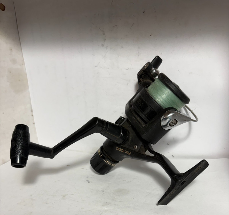 SHIMANO FX 1000  SPINNING REEL- VERY NICE