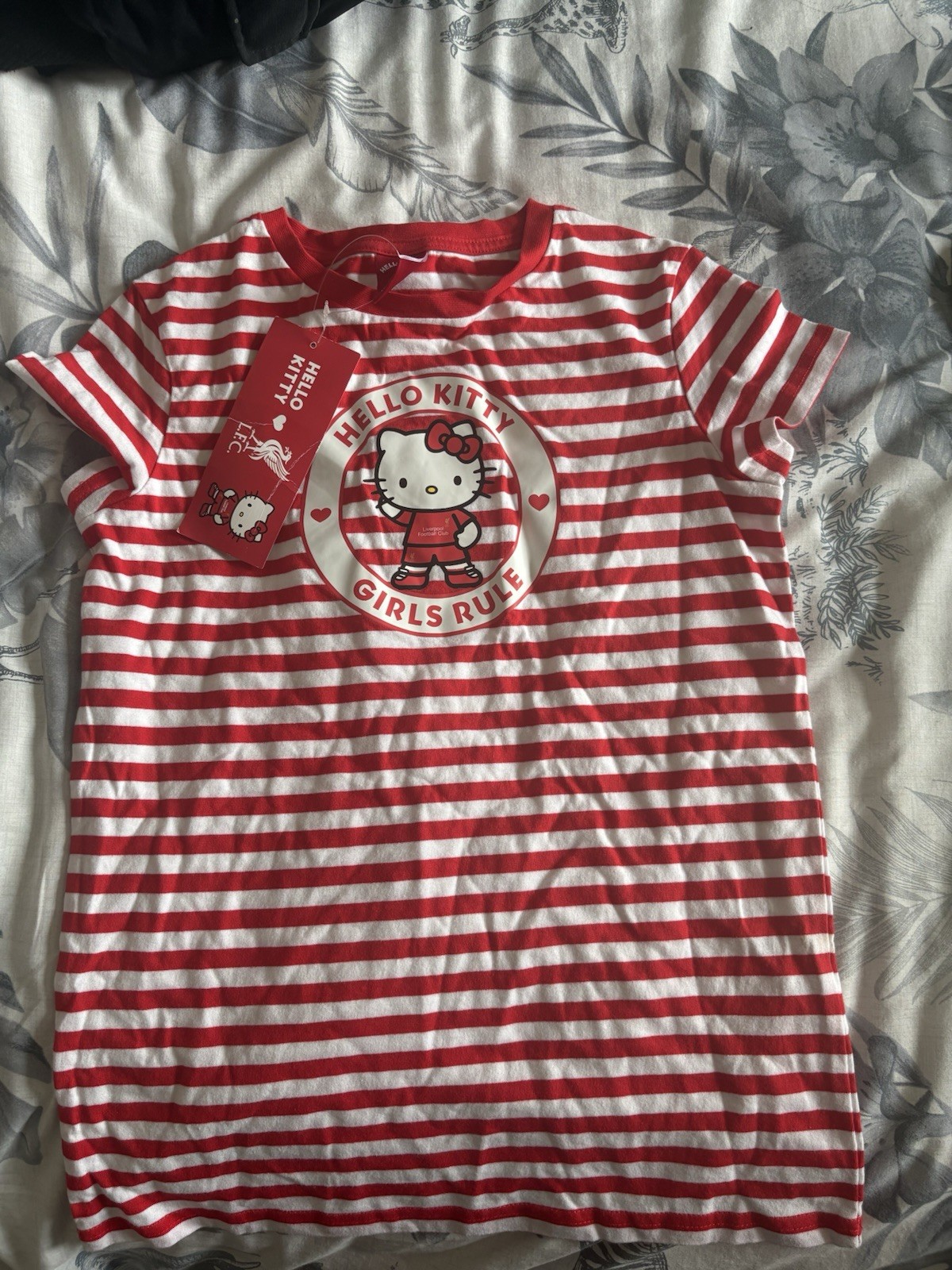 Picture 1 of 8