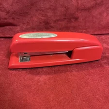 Swingline Rio Red Stapler 747XX  Desktop Office Space Home Or School Great Shape