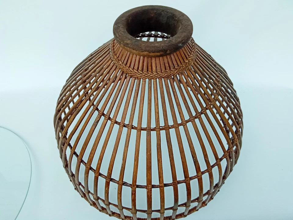 MCM Raro 1950s/60s ITALIANO FRANCO ALBINI-estilo ratán trampa para peces mesa de acento Foto 3 de 4