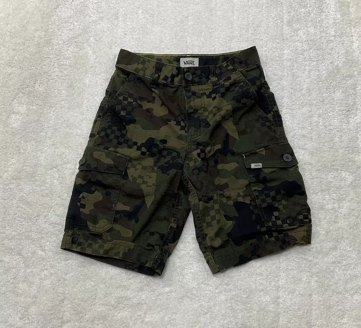 Vans camo cargo clearance shorts