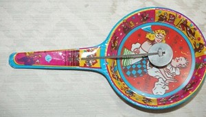Vintage U S Metal Toy Company Pan Shaped Noisemaker with 2 Metal Clangers