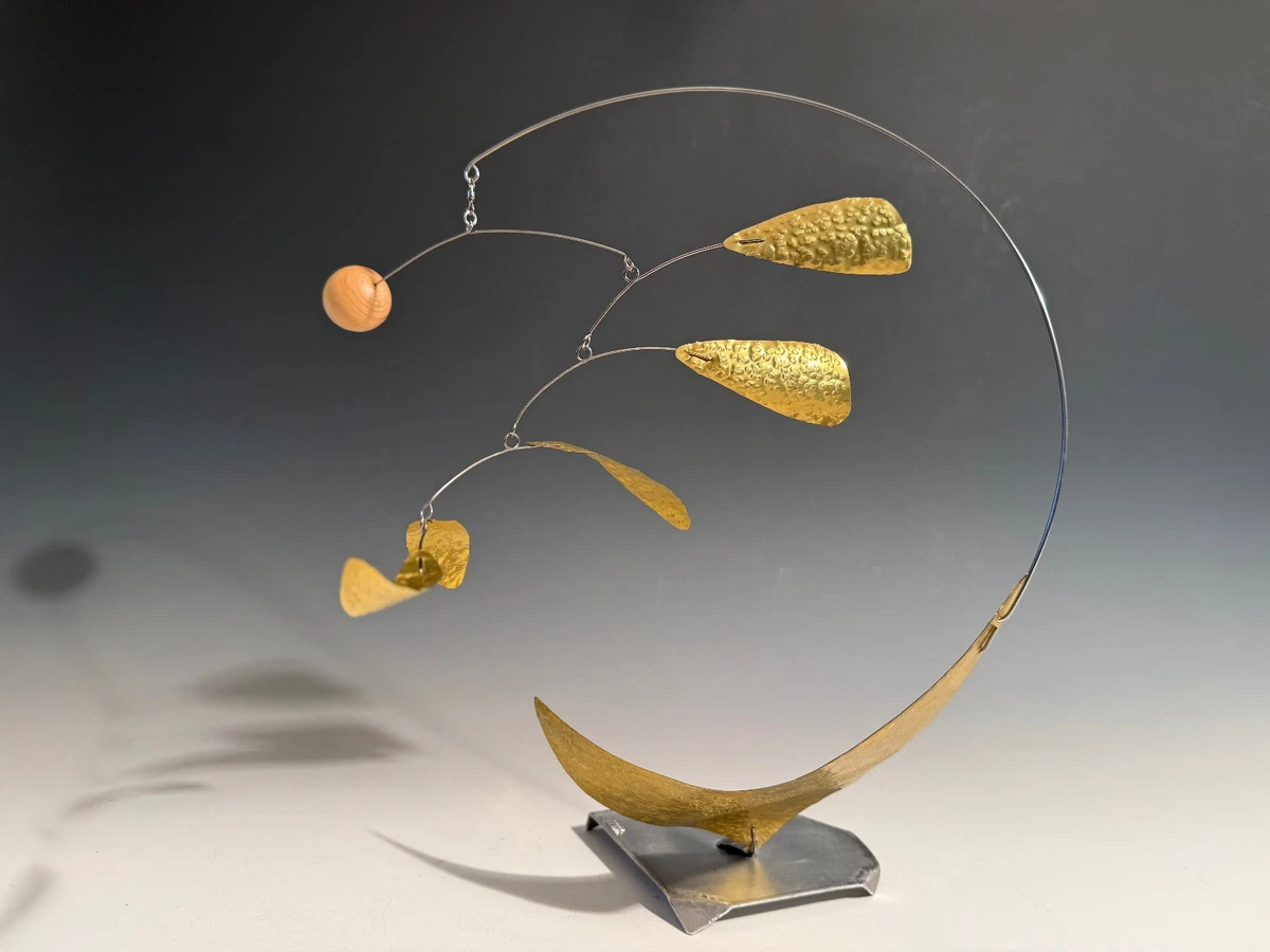 Art Stabile Mobile "Sailor Moon" 17x14 Modern Decor Tabletop Kinetic Sculpture