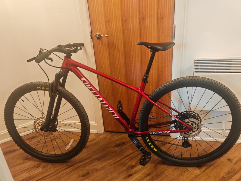 2025 Specialized Chisel Hardtail Comp Red