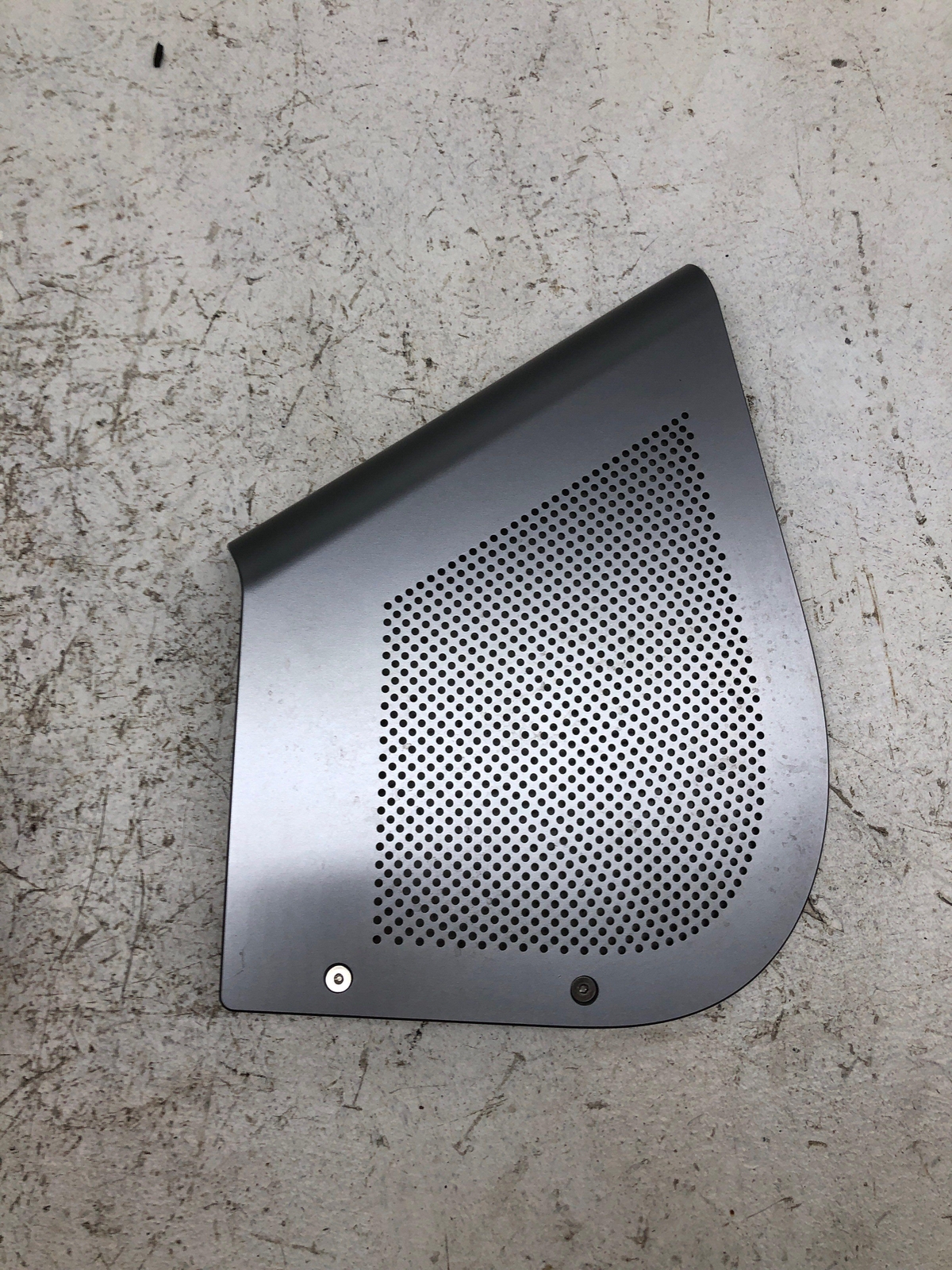 ASTON MARTIN RAPIDE FRONT LEFT CENTER MIDDLE FOOTWELL BANG OLUFSEN SPEAKER TRIM