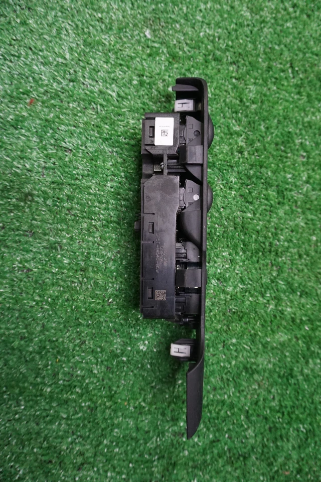 Interruptor de ventana delantero izquierdo Lincoln MKC 2015 2016 2017 OEM EJ7B14A566A Foto 2 de 4