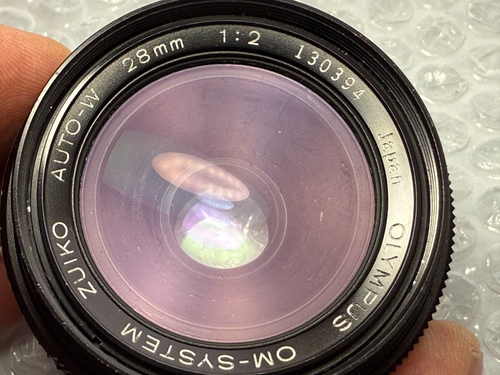 Olympus 28mm F2.0 Pro OM Zuiko Optics fast F2 Wide angle lens = 'imperfect' - Picture 2 of 14