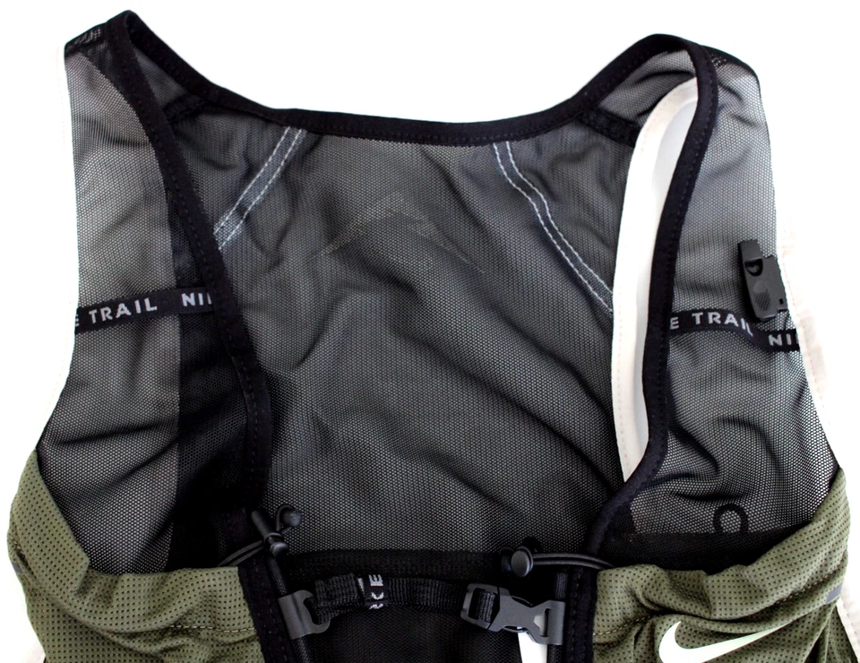 Nike Trail Vest 2.0 Men's S/M Running Black/Medium Olive/Vapor Green - Image 4 of 4