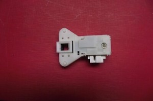 Waschmaschine HOTPOINT WMQC741P UK.M TÜRSCHLOSS