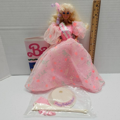HAPPY BIRTHDAY BARBIE Doll Pink Glitter Dress #7913 - Vintage 1990 - NEW Unboxed