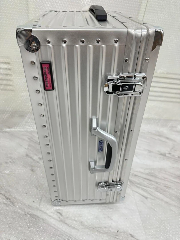 Rimowa Tropicana 39L Silver  Carry Case Suitcase New - Image 4 of 4