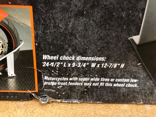 Unopened PITTSBURGH Motorcycle Wheel Chock - 60392 - Self Locking - Easy Loading - Picture 2 of 6