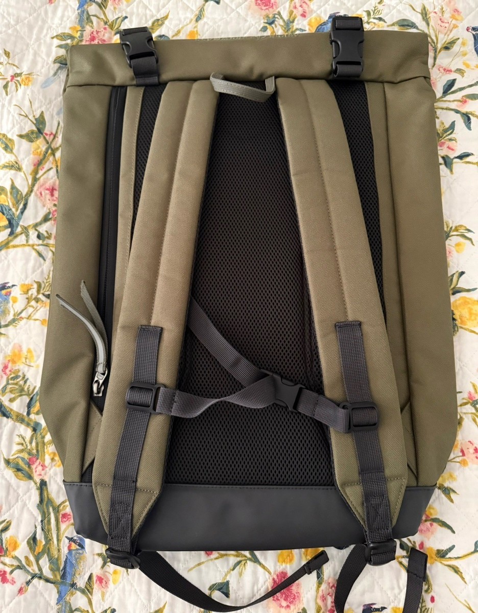 Helly Hansen Stockholm 28L Backpack Olive Green Aspen Snowmass