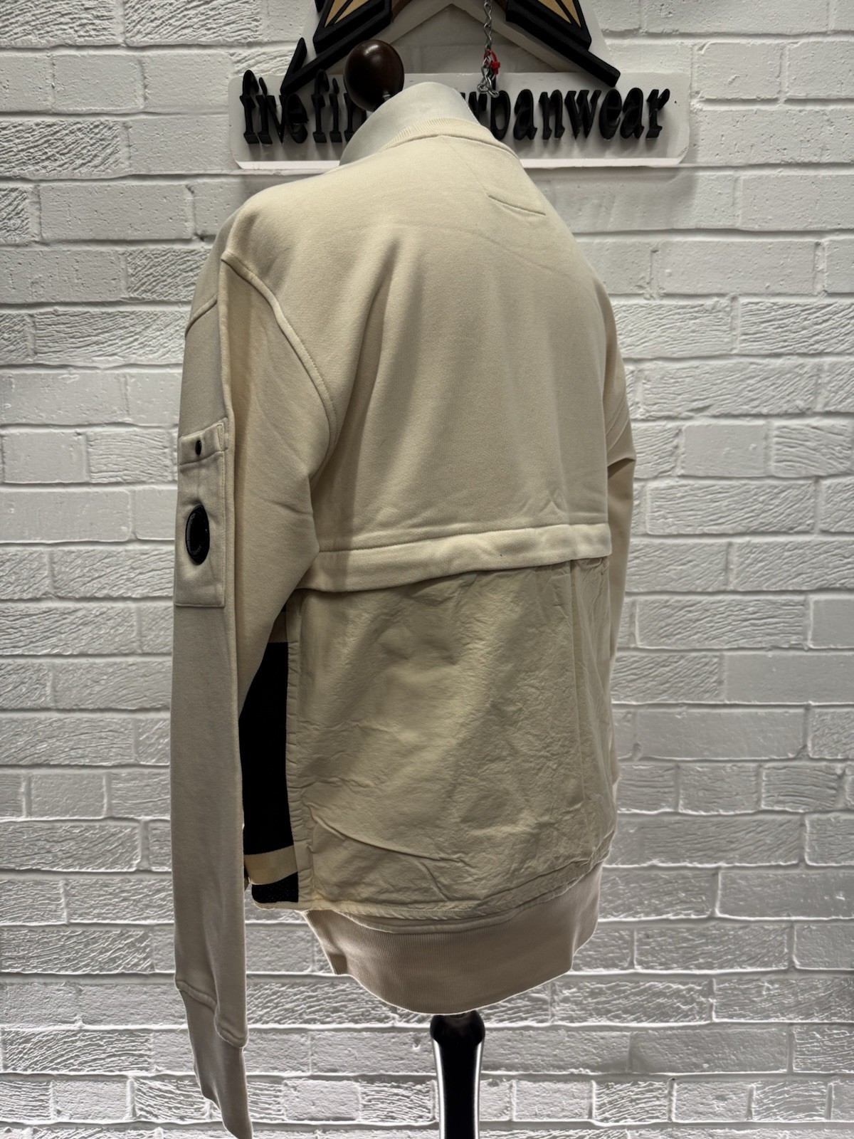 CP Company 048A Diagonal Raised Fleece crew sweatshirt  in ivory - Large. thumbnail 8