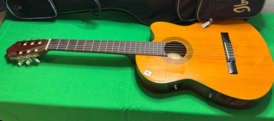 Samick SCT-450 CE Elektro Klasik Cutaway Slim Gitarre /Korea 1993 Zustand: gut