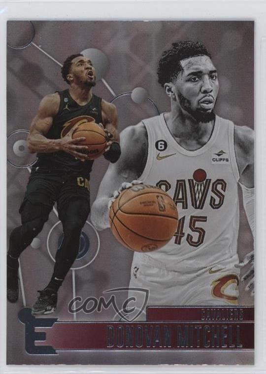 2022-23 Panini Chronicles Essentials Donovan Mitchell #235 0j3i