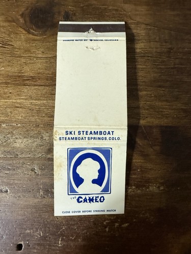 D1535 The Cameo Ski Steamboat Springs Colorado Vintage Matchbook Cover