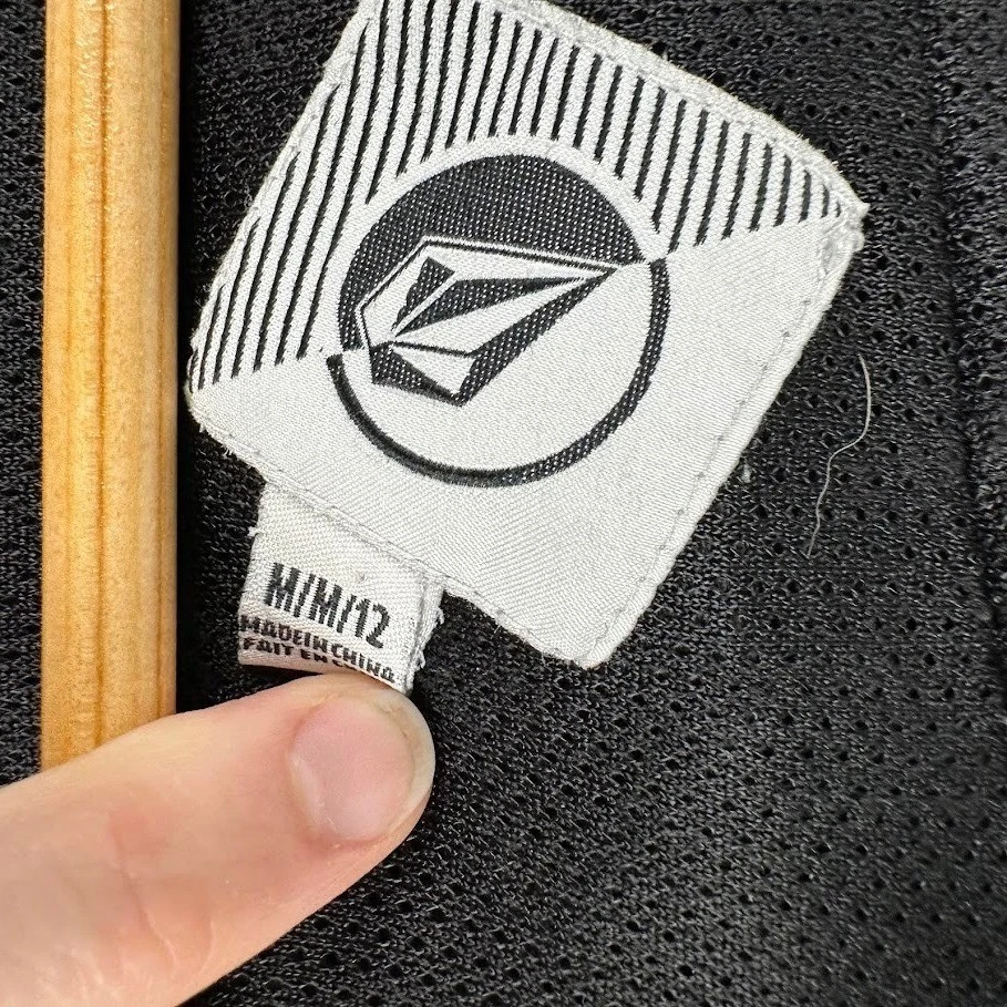 Volcom Mens Black Full Zip Hooded Utility Jacket Medium Windbreaker Lightweight - Image 3 of 4