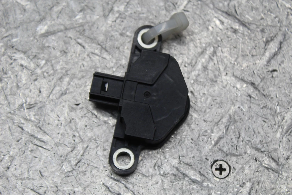 2015 HONDA INTERCEPTOR 800 VFR800 TIP OVER BANK ANGLE CRASH SENSOR SWITCH  - Image 2 of 4