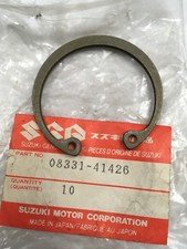 NOS Genuine Suzuk GT750 Kettle GT550 Contact Breaker Shaft Circlip 08331-41426