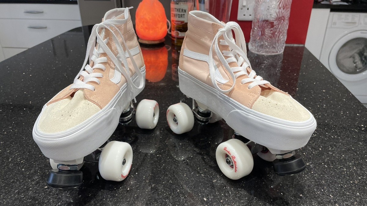 Vans Custom Retro Quad Roller Skates in Peach Suede – Brand New UK